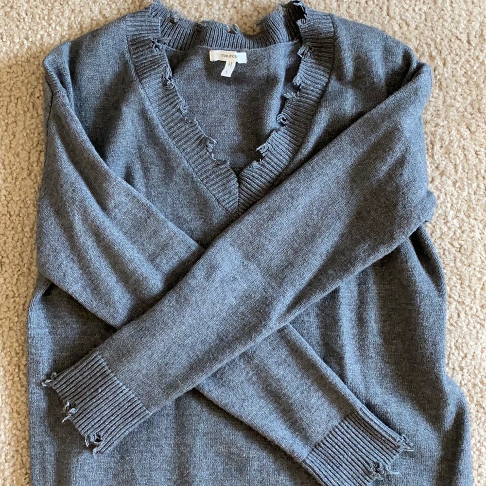 Grey long sleeve